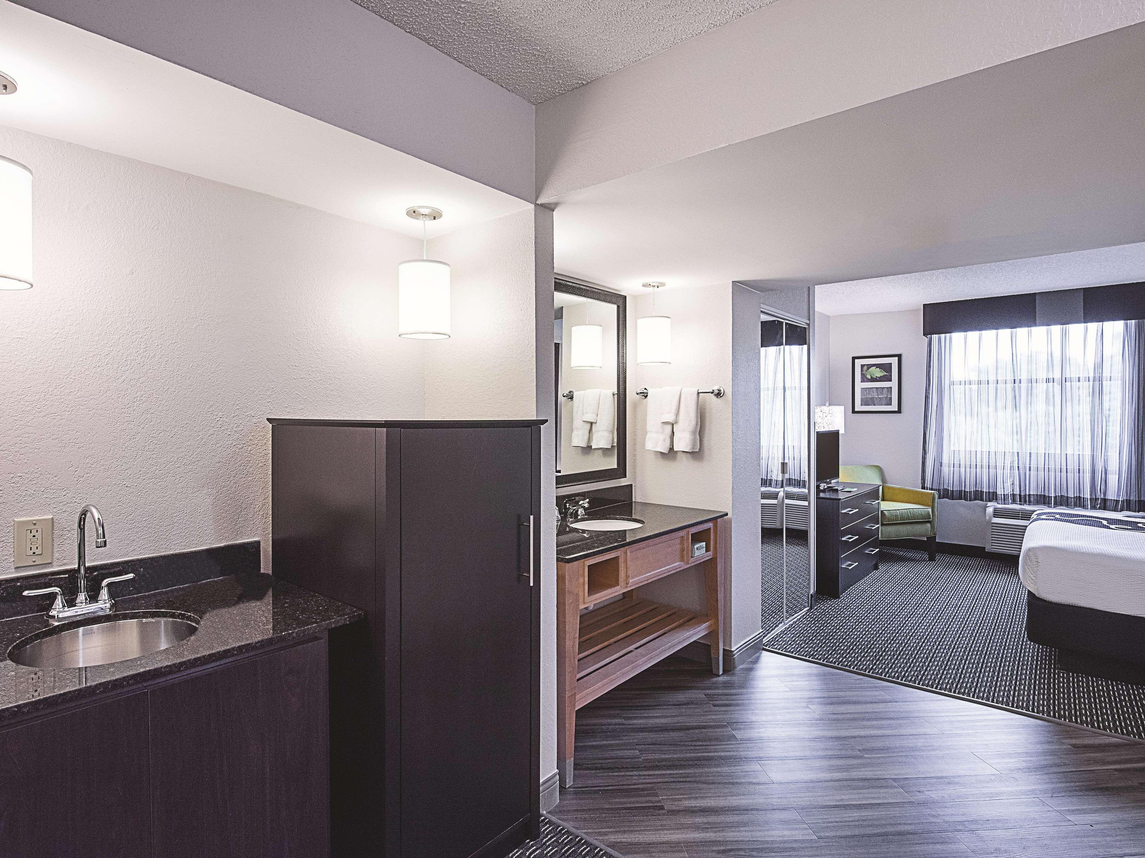 La Quinta By Wyndham Plantation At Sw 6Th St Otel Dış mekan fotoğraf